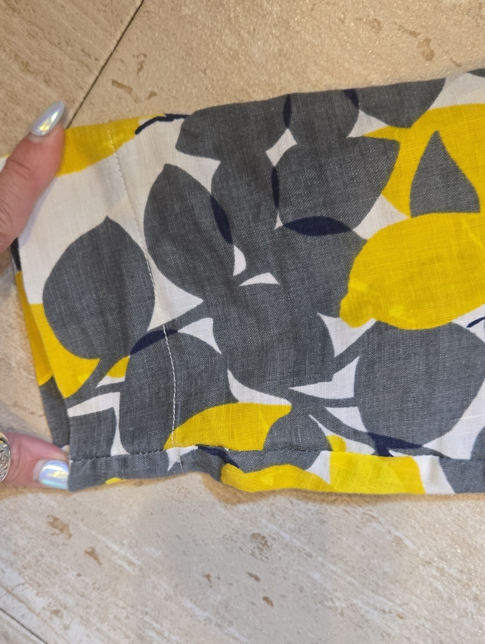 Boden Lemon Print Linen Shift Dress - Picture 6 of 10